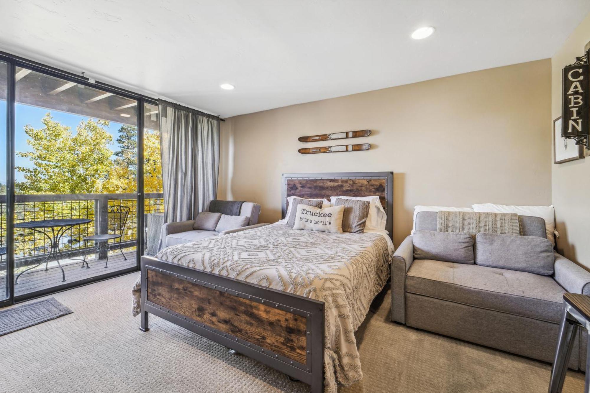 Truckee Studio With Balcony And On-Site Skiing! Екстер'єр фото