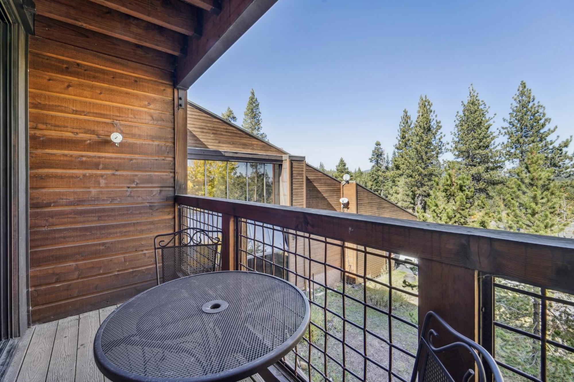 Truckee Studio With Balcony And On-Site Skiing! Екстер'єр фото